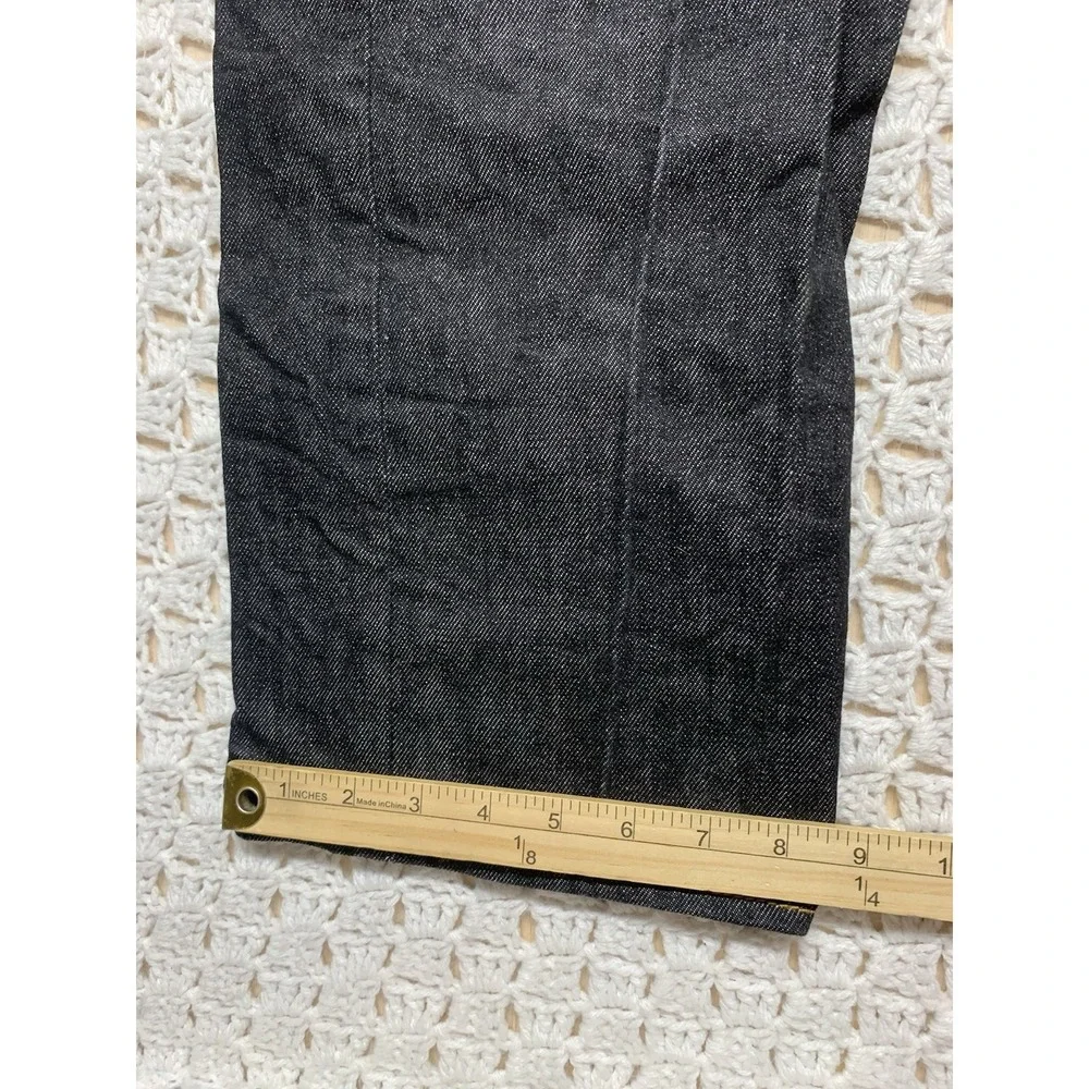 Levis please check